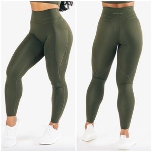 Gently worn alphalete leggings